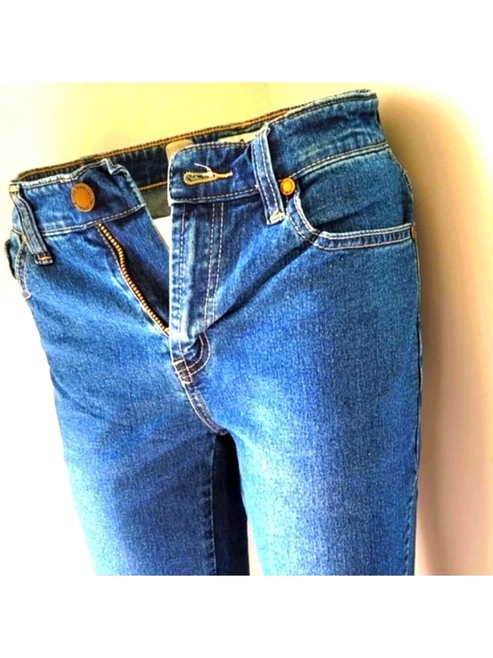 M*S 60 Capris Jeans